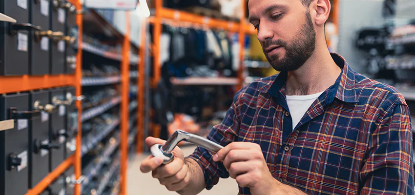 Locksmith For Retail Stores Lockout Services in Stevenson Ranch, California